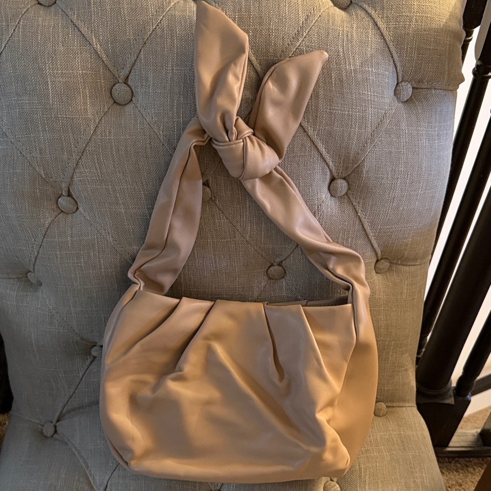 Banana Republic tan pleated/knot handle convertible shoulder bag